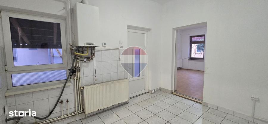 Spațiu comercial, de 38 mp, în Terezian