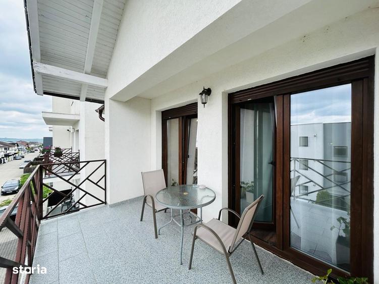 Apartament cu 4 camere în Sud