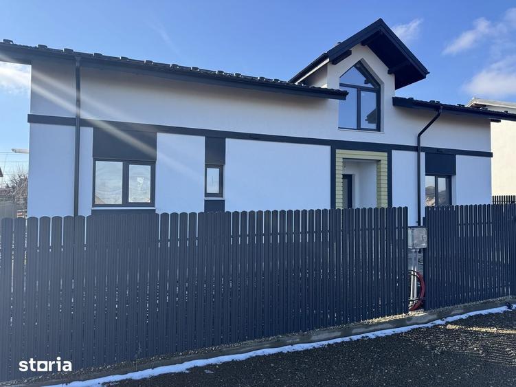 Casă cu 4 camere cu Teren 370 Mp în Valea Lupului