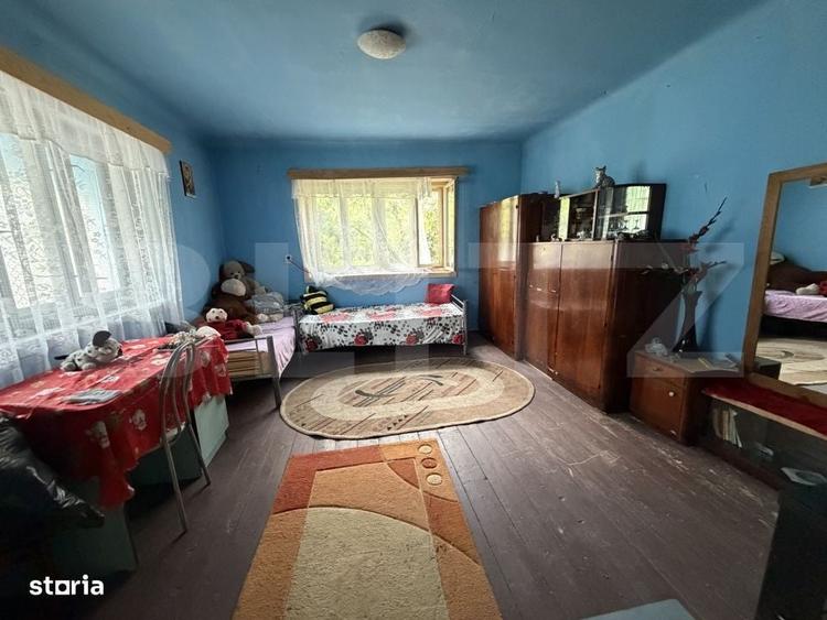 Casă cu 3 camere în Pericei