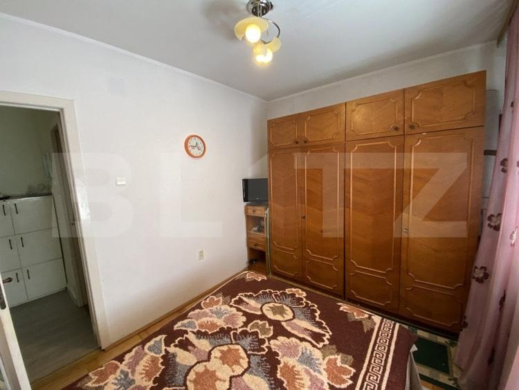 Apartament cu 3 camere decomandat, mobilat în Porolissum