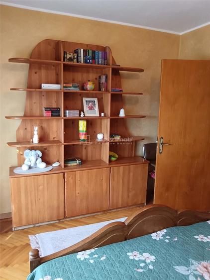 Vanzare apartament 4 camere-Bd. Decebal - 20