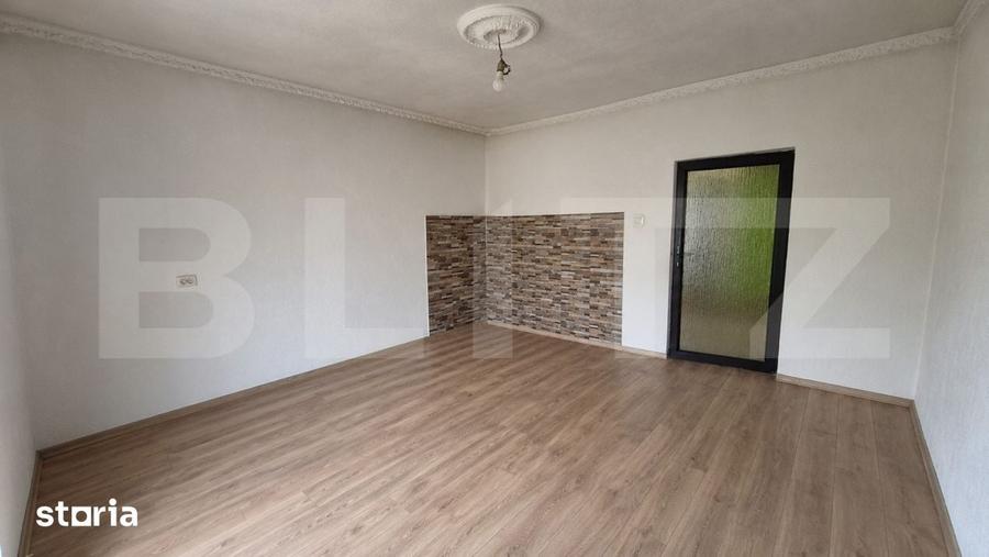 Casă cu 3 camere cu Teren 2918 Mp în Doba