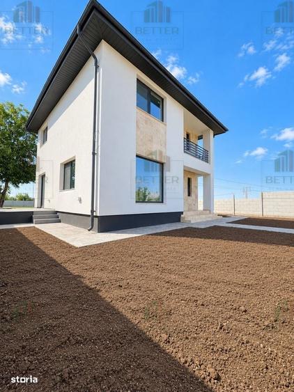 Casă cu 4 camere în Berceni
