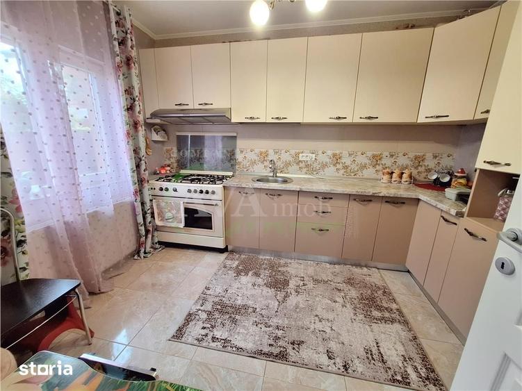 Casă cu 3 camere cu Teren 263 Mp în Letea Veche