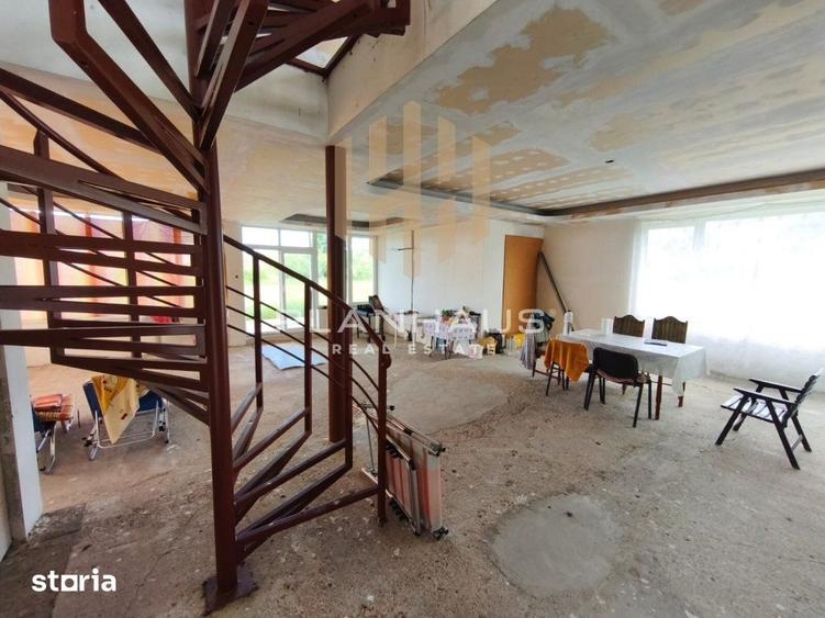 Casă cu 4 camere cu Teren 6000 Mp în Tăuții-Măgherăuș