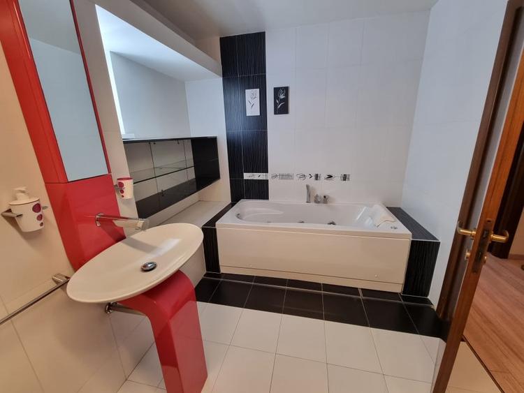 Apartament cu 2 camere decomandat, mobilat în 9 Mai
