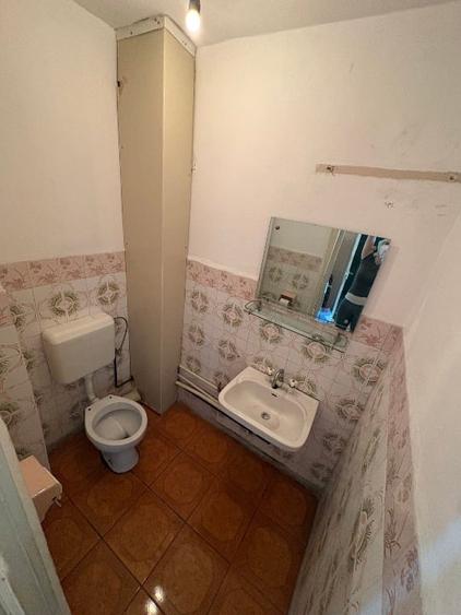 Apartament cu 3 camere decomandat, mobilat în Dristor