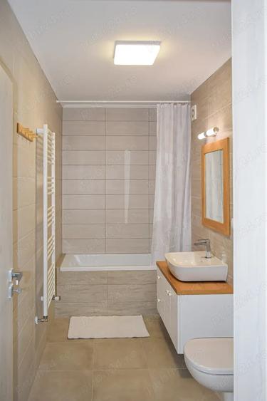Apartament cu 2 camere decomandat în Central
