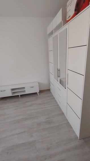 Garsoniera de vanzare 25m2, etaj 1, Turnisor,cartierul Alma, Sibiu - 2