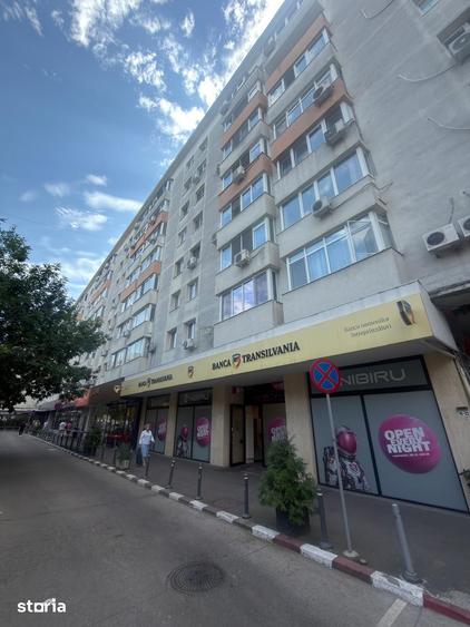 Piata Romana, Strada Amzei - 7