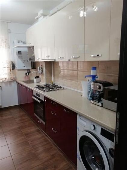 Apartament cu 2 camere decomandat în Sânpetru