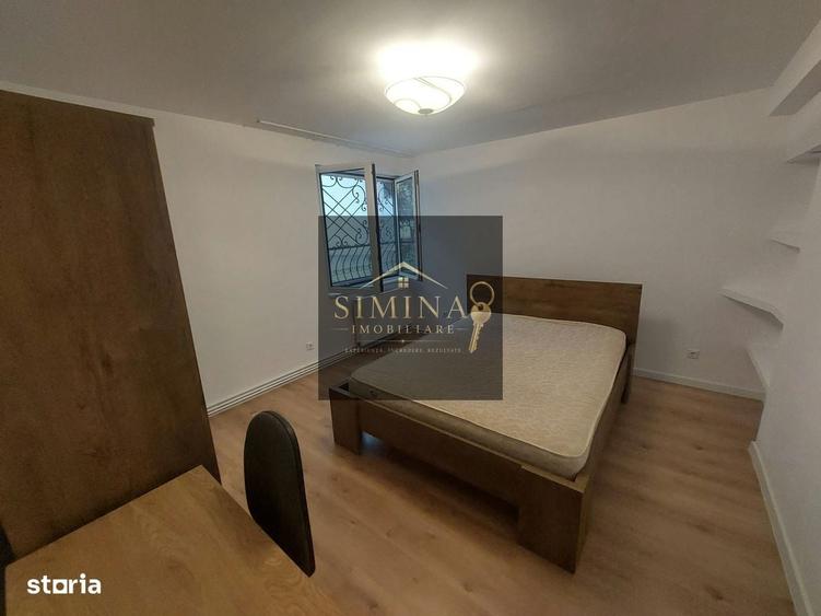 Apartament cu 3 camere decomandat în Cornișa