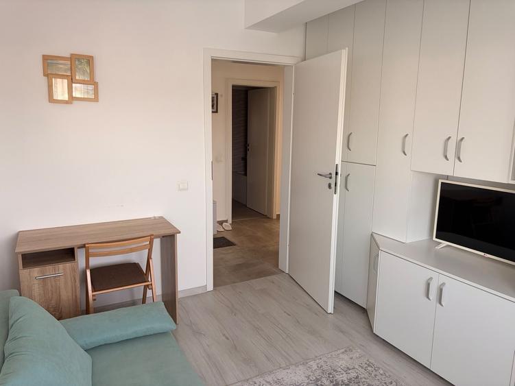 Apartament cu 3 camere decomandat în Chiajna