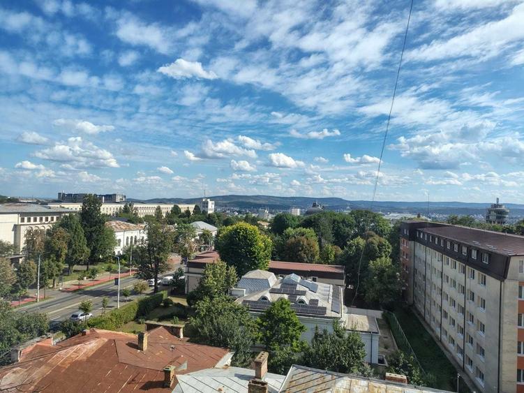 Apartament cu 2 camere decomandat în Frumoasa