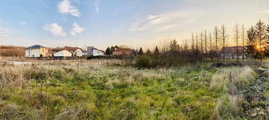Teren Construcții intravilan de 1130 mp, în Corbeanca