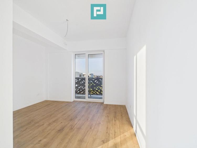 Apartament cu 2 camere semidecomandat în Aradului