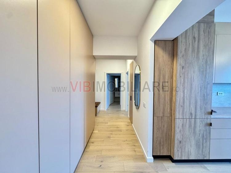 Apartament cu 3 camere decomandat în Băneasa