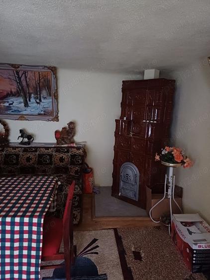 Casă cu 6 camere cu Teren 2803 Mp în Buciumeni