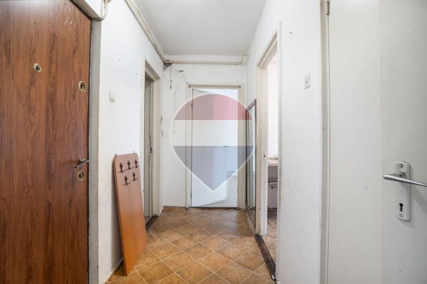 Apartament cu 2 camere decomandat în Central