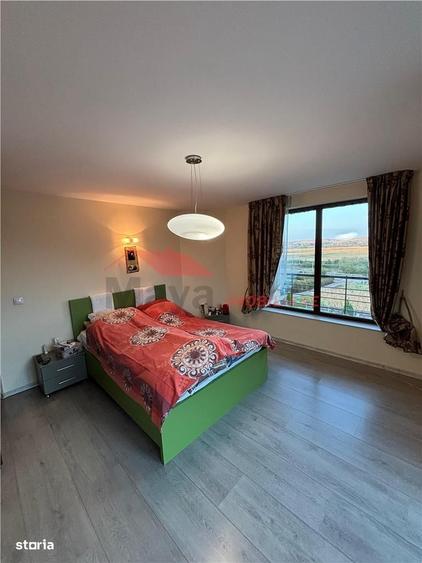 Casă cu 4 camere în Nima