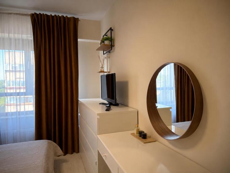 Apartament cu 3 camere, mobilat în Nicolina