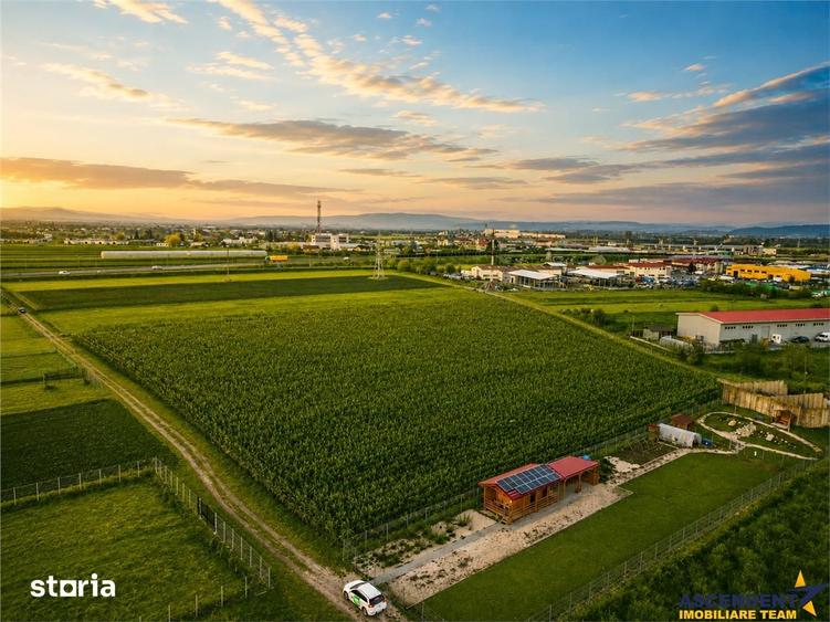 Film!Potential rezidentialinvestitional, 5.000 mp intravilan,privelist - 2