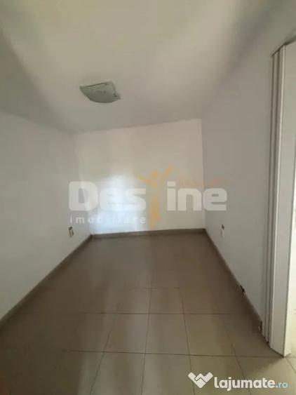 Casă cu 3 camere cu Teren 230 Mp în Grivița