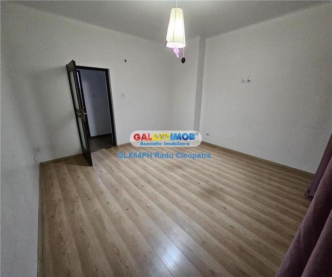 Apartament cu 4 camere decomandat în Ultracentral