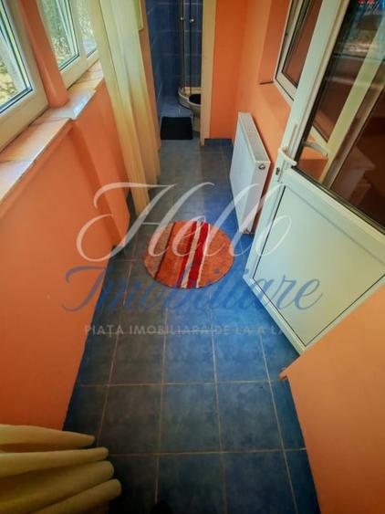 Apartament cu 2 camere decomandat în Gruia