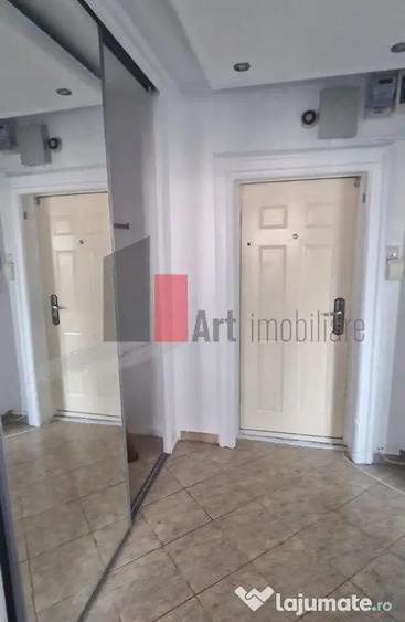 Apartament cu 2 camere semidecomandat în Moșilor