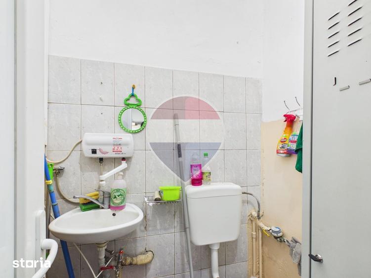 Spa?iu comercial cu vad intens langa Valea Ialomitei/Drumul Taberei - 3