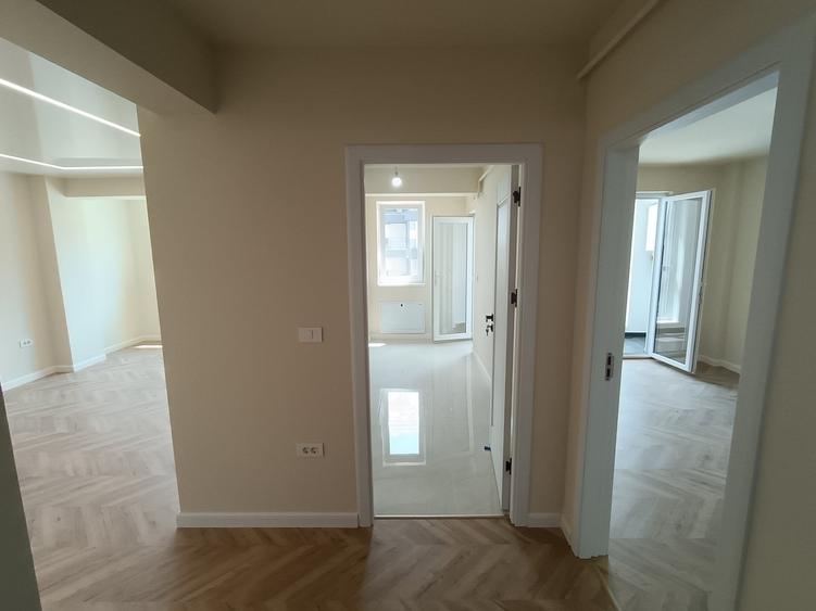 Apartament cu 2 camere decomandat în Valea Lupului