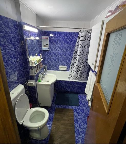 Apartament cu 4 camere decomandat în Inel II