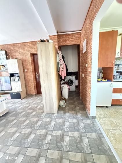Apartament cu 3 camere în Jucu