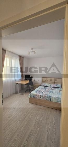 Apartament cu 3 camere semidecomandat în Exterior Nord