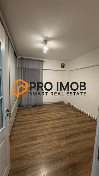 Apartament 3 camere cf 1 decomandat zona Micro 3 - 2