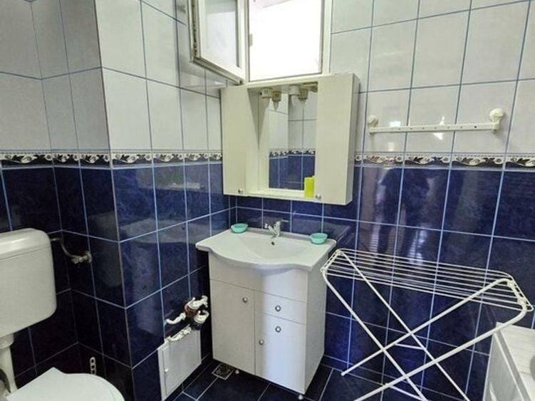 Apartament cu 2 camere decomandat în Cantemir