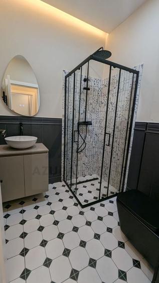 Apartament cu 4 camere decomandat, mobilat în Lazaret