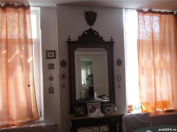 Casă cu 3 camere în Central