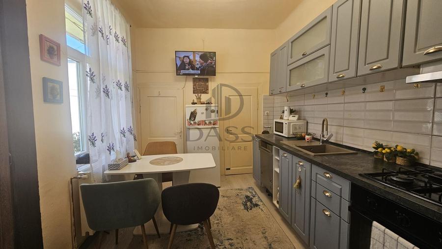 2 camere în inima orașului – ideal pentru locuit sau investiție - 4