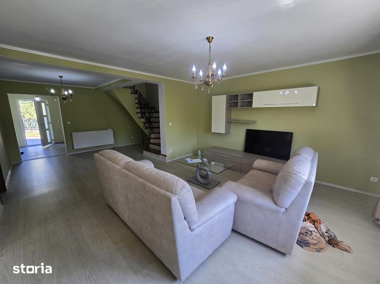 Casă cu 3 camere cu Teren 300 Mp în Central