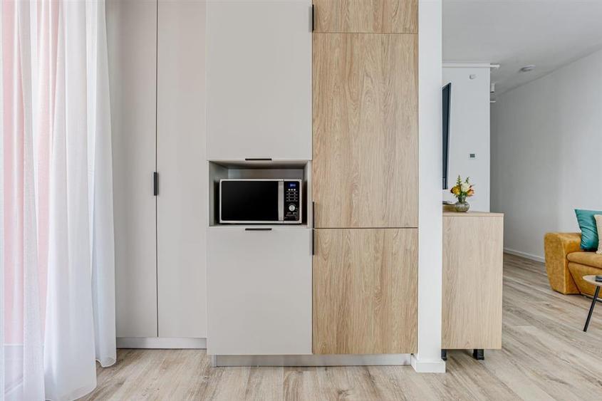 Apartament cu 2 camere decomandat, mobilat în Aurel Vlaicu