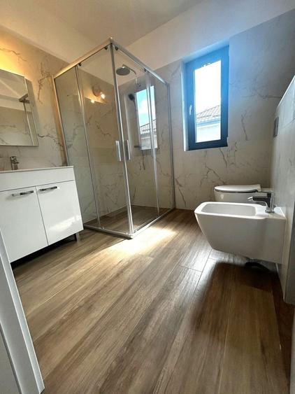 Casă individuală cu 5 camere cu Canalizare în Corbeanca