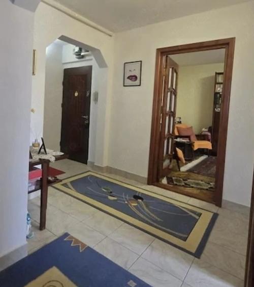 Apartament cu 3 camere decomandat în Tomis Nord