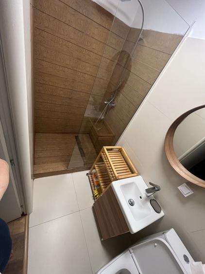 Apartament cu 3 camere decomandat în Gorjului