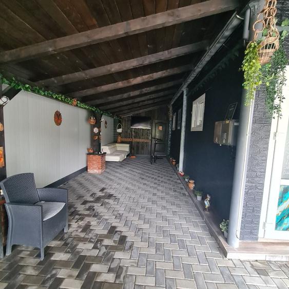 Spațiu comercial, de 80 mp, în Grumăzești
