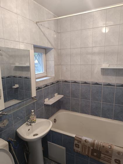 Apartament 2 camere, de vânzare în Gheorgheni strada Bușteni, zona  Hermes - 4