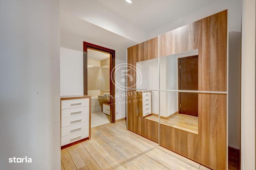 Apartament cu 2 camere, mobilat în Tei