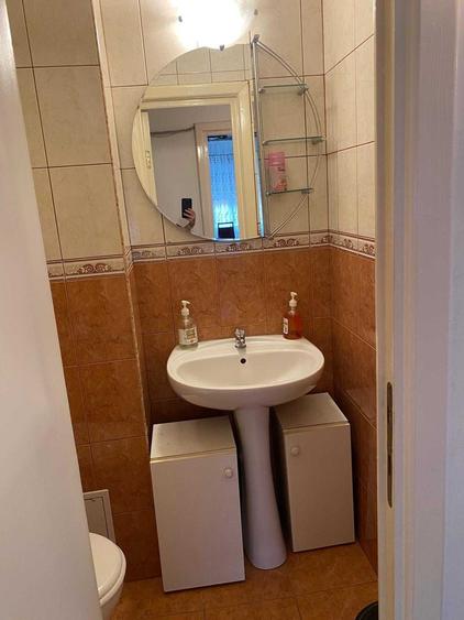 Apartament cu 3 camere decomandat în Dacia